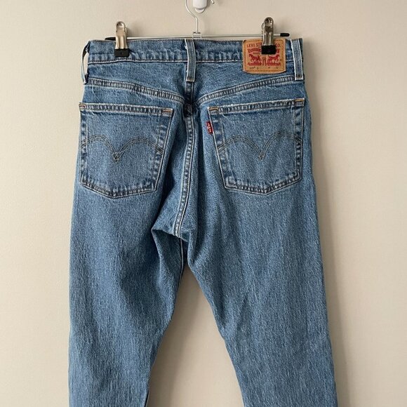 Levi's 501 Skinny Jeans Distressed Blue Light Wash Womens 26 - Picture 3 of 8